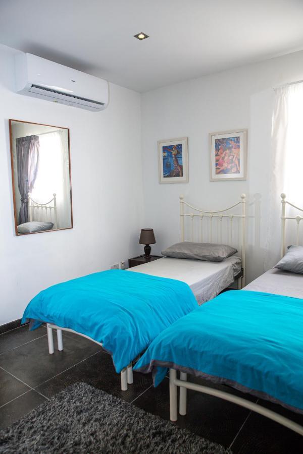Ferienwohnung Dolmen Court Flat 10, Qawra St. Paul's Bay Exterior foto