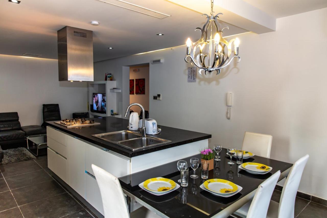 Ferienwohnung Dolmen Court Flat 10, Qawra St. Paul's Bay Exterior foto